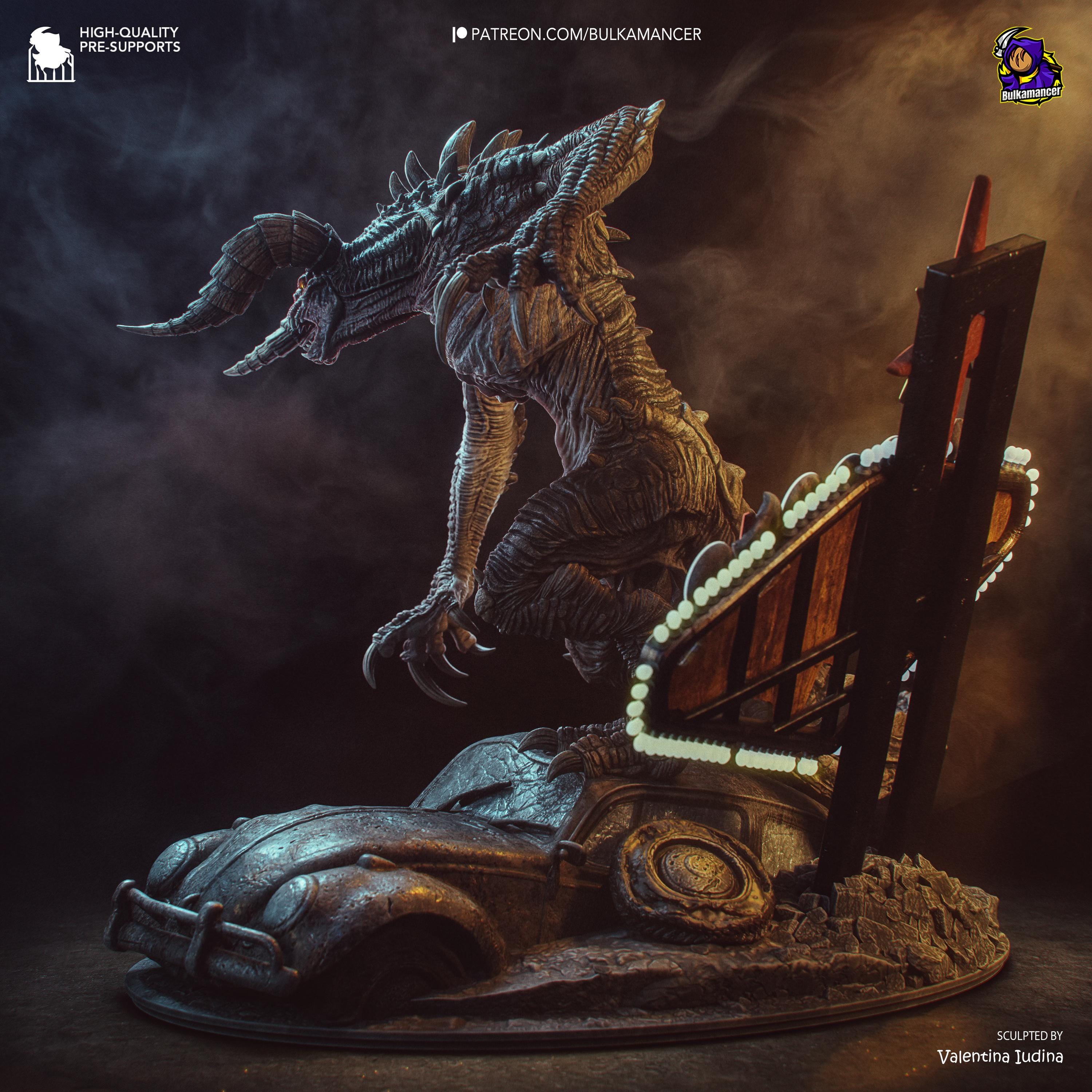 Nuclear Dreadbeast - Post Apocalyptic Wasteland Monster Deathclaw Resin Figure 16K